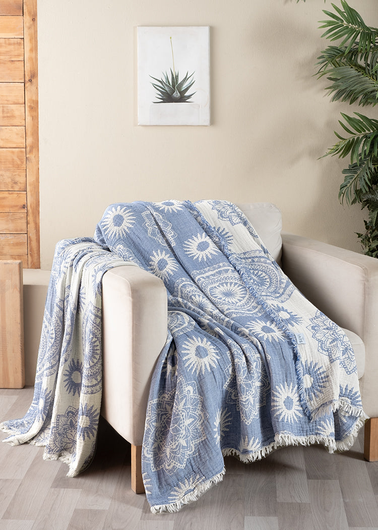 Suvi NYC Throw Blanket, 100 % Quality Turkish Cotton, Lightweight Super Soft Warm Blanket Bed Couch, All Seasons, 86X90 Queen Size