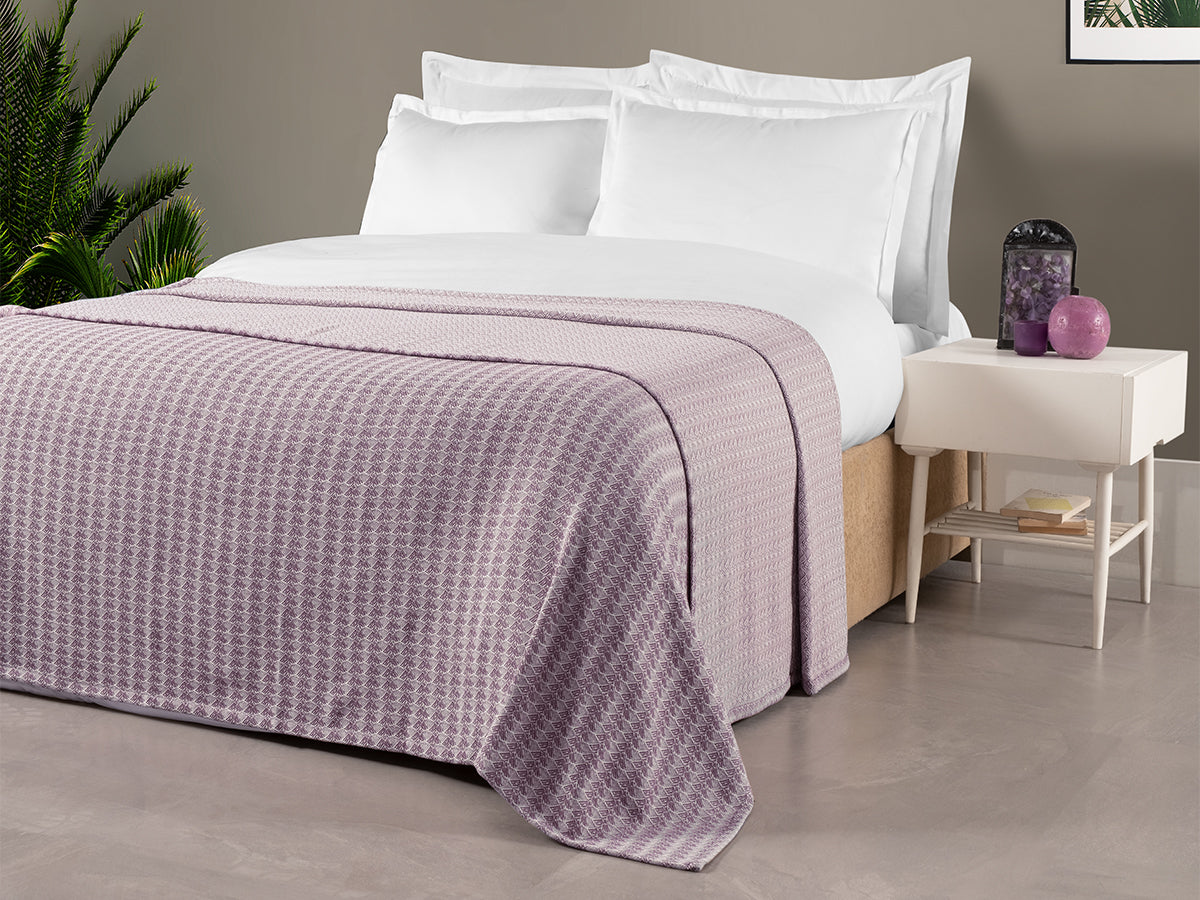Suvi NYC Throw Blanket, 100 % Quality Turkish Cotton, Lightweight Super Soft Warm Blanket Bed Couch, All Seasons, 78X90 Queen Size