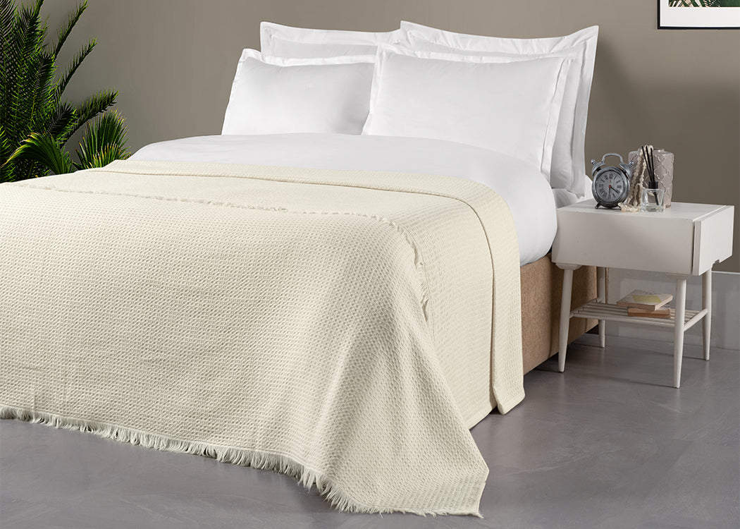 Suvi NYC Waffle Throw Blanket, quality Turkish Cotton, Lightweight Super Soft Warm Blanket Bed Couch, All Seasons, 78X90 Queen Size
