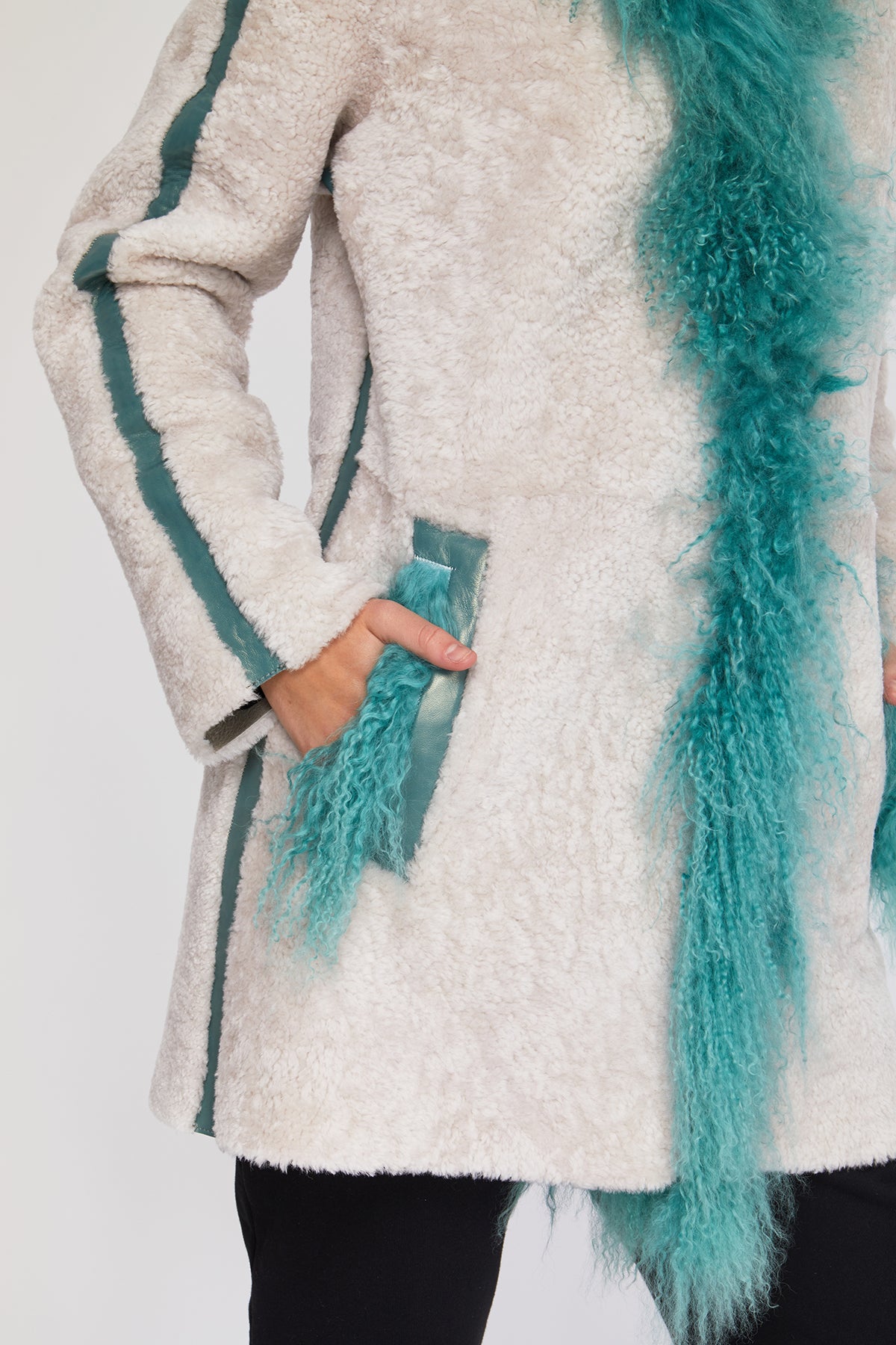 Women's Real Turkish Shearling Winter Coats Leather Stripe  Cold Weather Essentials. Luxurious. Trendy. High End shearlings.