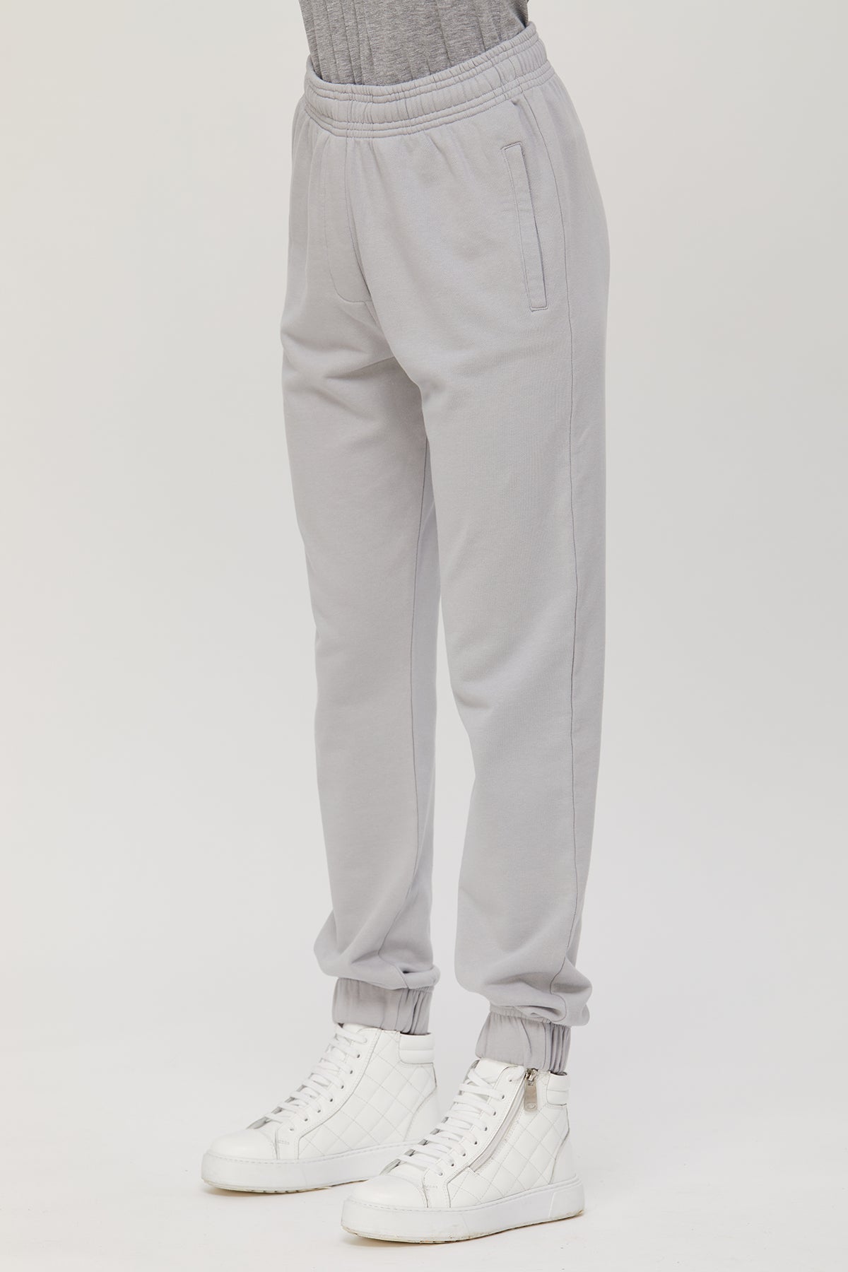 Women's sweatpants - active fleece joggers . 100 % great quality Turkish Pima cotton preshrunk. Zippered pockets. Sports. Gym, Yoga.